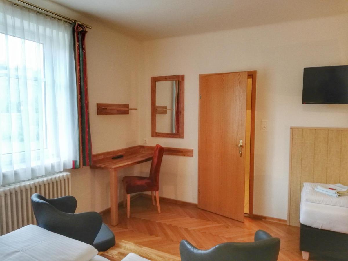 Familie Zuser Hotel Garni Mitterbach Exterior foto